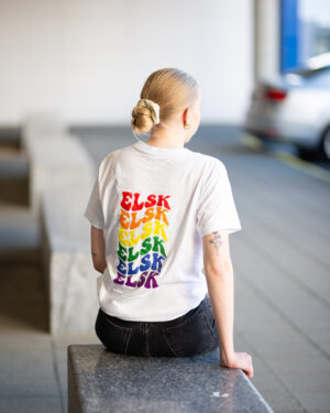 Elsk t-shirt hvit
